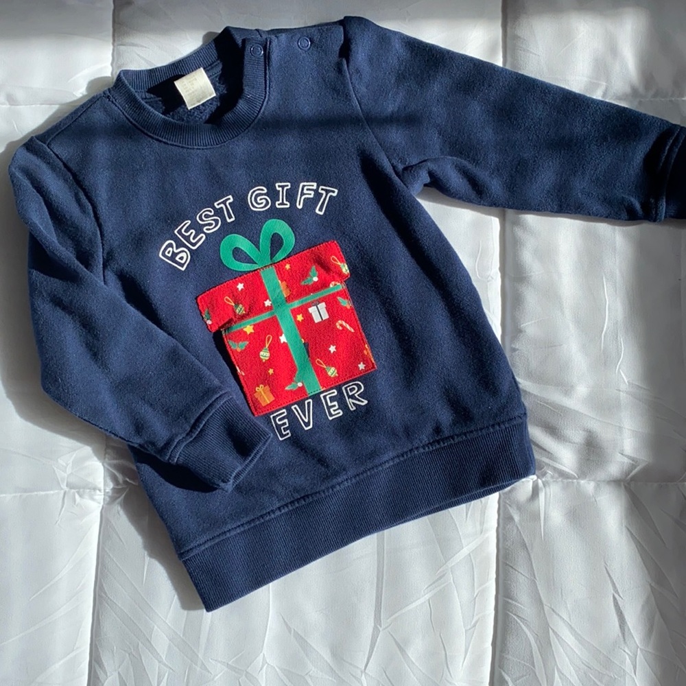 H&M sweatshirt